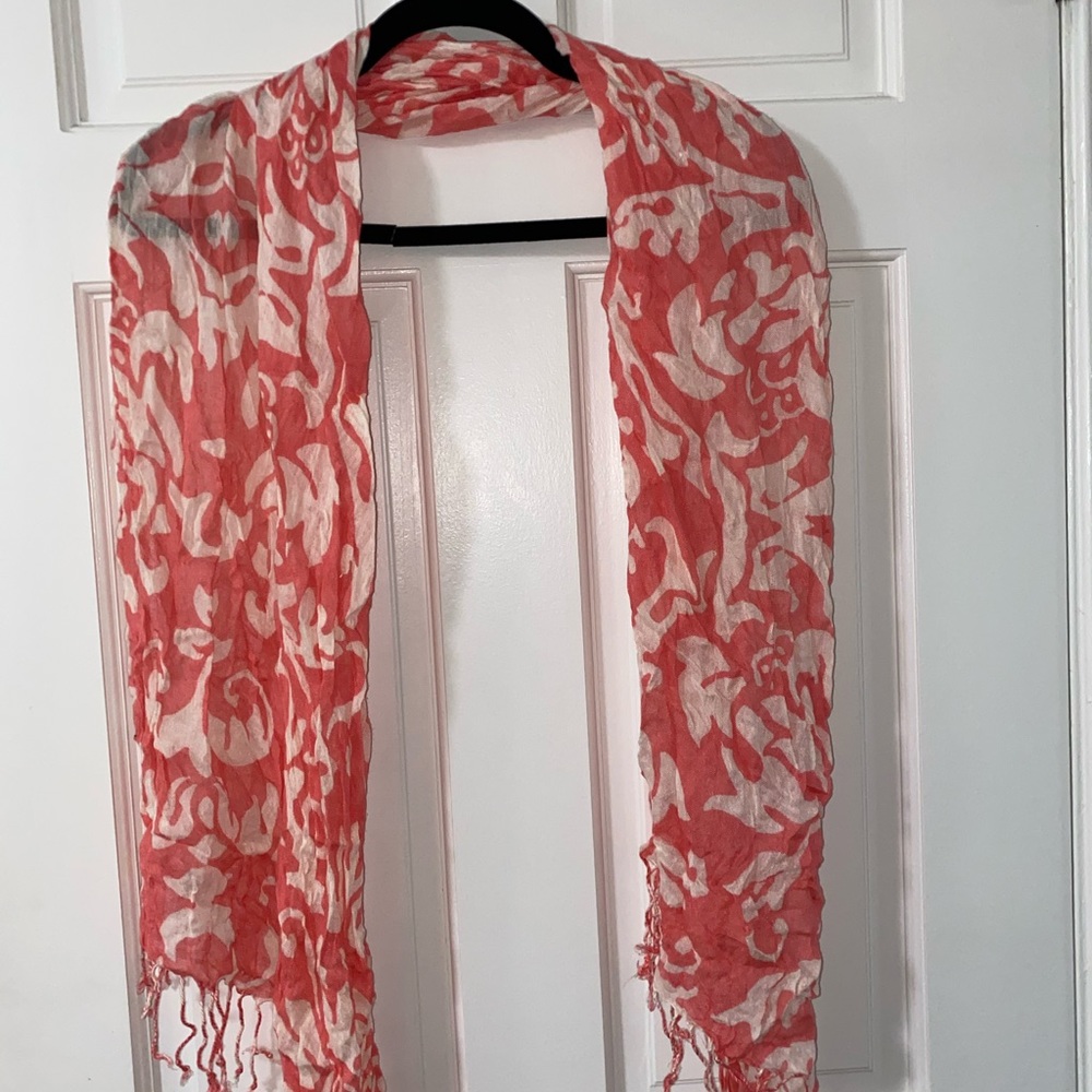 Light scarf